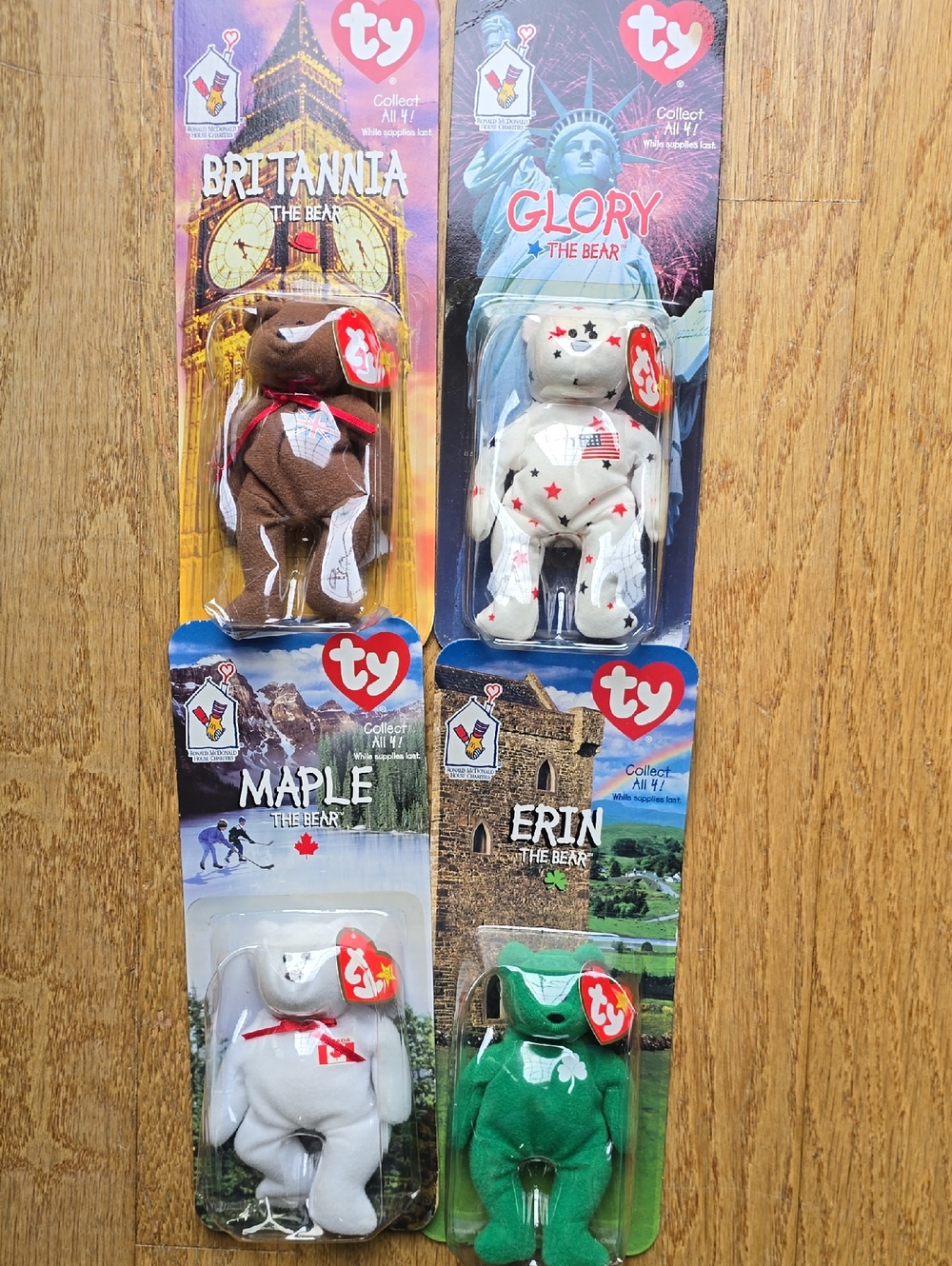 Complete Set Of INTERNATIONAL Ty Beanie Baby Bears 1997 & 1998